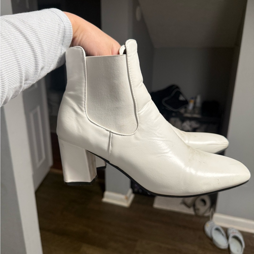 Women's White Leather Block Heel Ankle Boots
